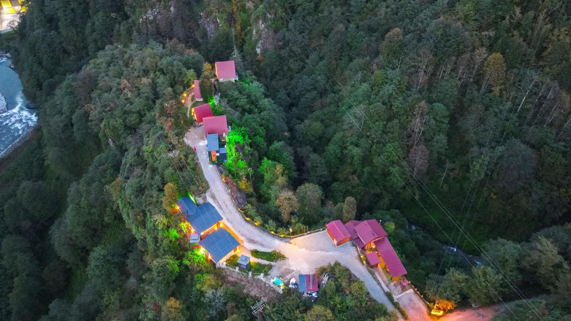 Bungalove Tatil Koeyue Çamlıhemşin Buitenkant foto